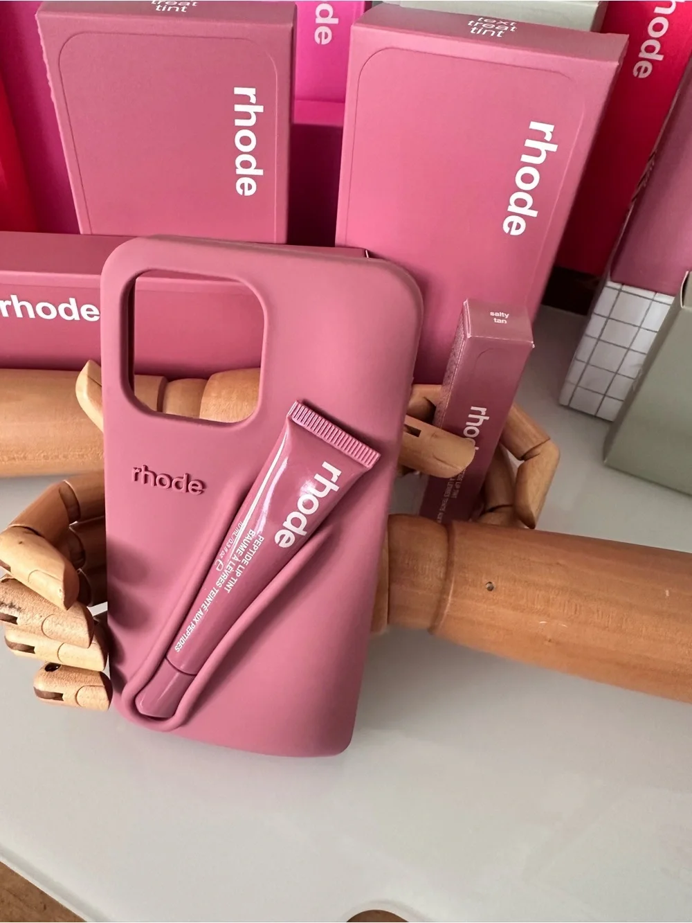 NEW Rhode Mauve Silicone Phone Case | Salty Tan NIB iPhone 15 Pro Max